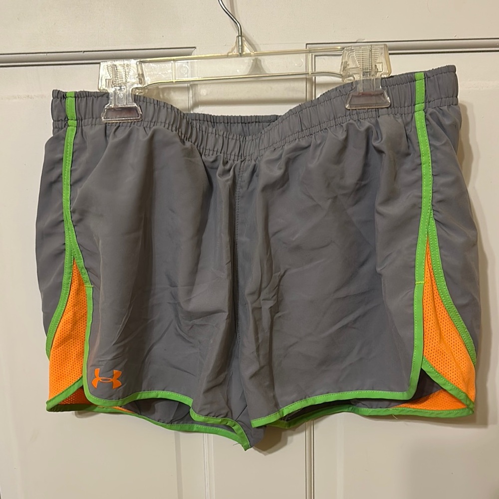 Under Armour Gray and Orange Athletic Shorts Lightweight Training